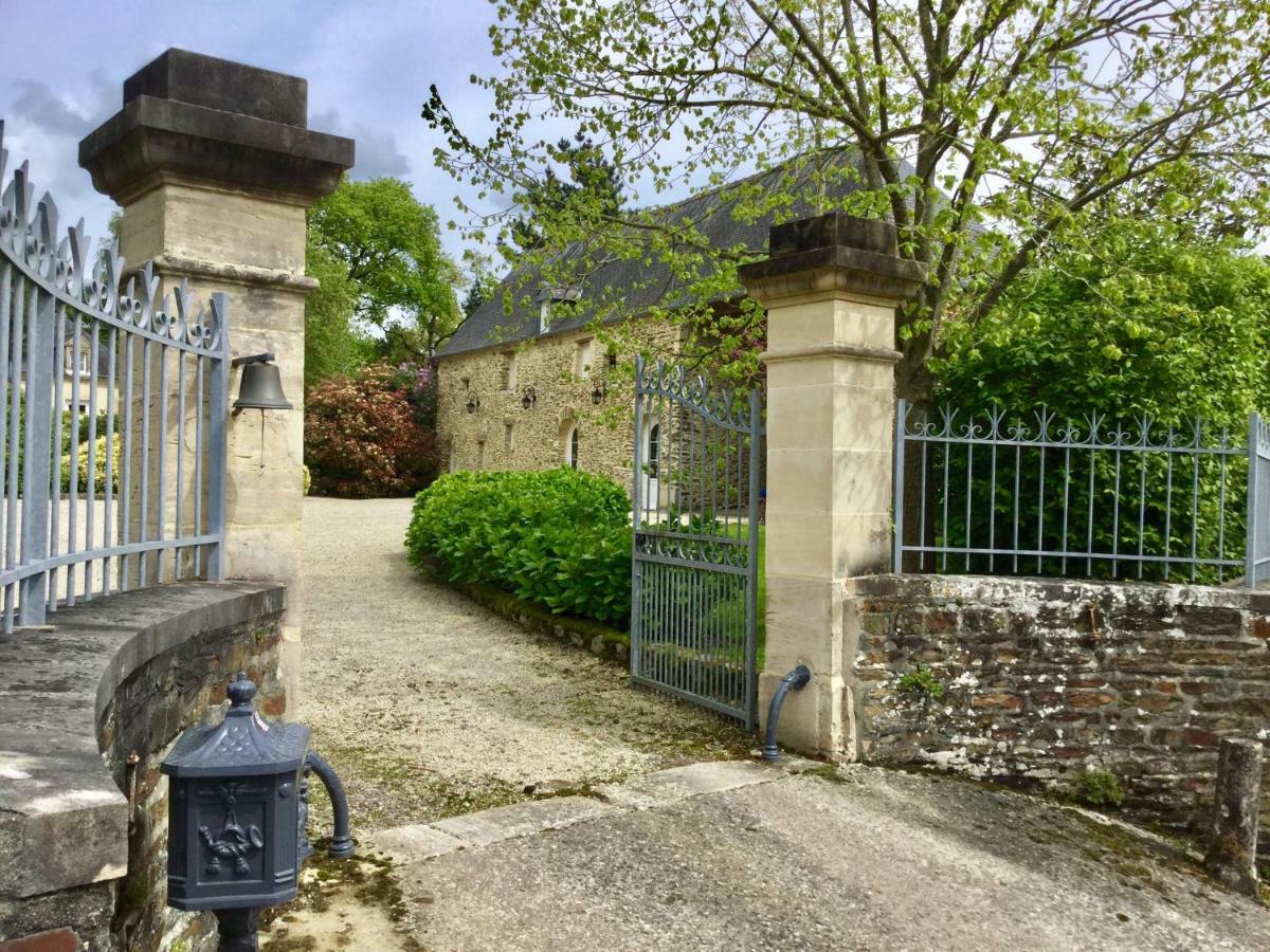 Gite De La Butte Le Molay-Littry Екстер'єр фото